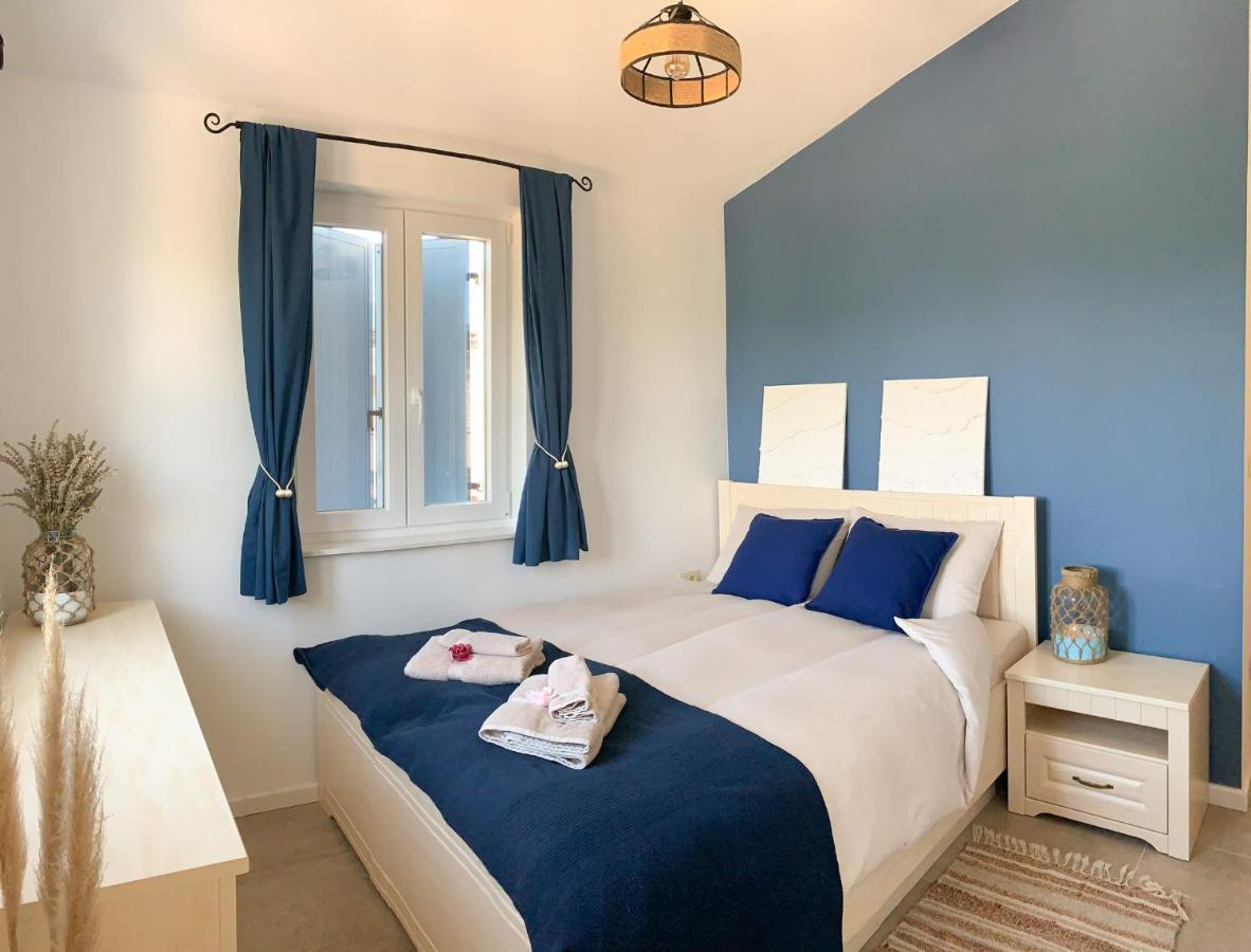Villa Alara - Charming Villa With Heated Swimming Pool Milohnici Екстериор снимка